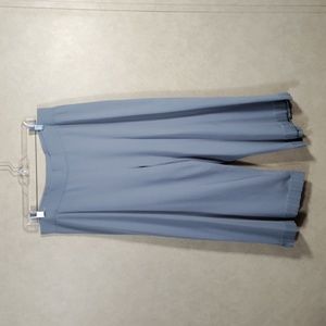 01131 Wynne Layers gray knit cropped pants L